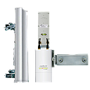Antena Sectorial de 120º, 19 dBi ganancia (4.9 – 5.8 GHz)